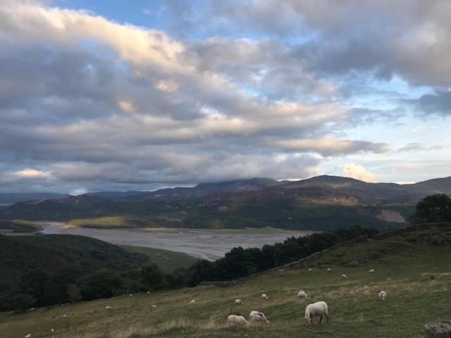Lawrenny Lodge Barmouth Εξωτερικό φωτογραφία